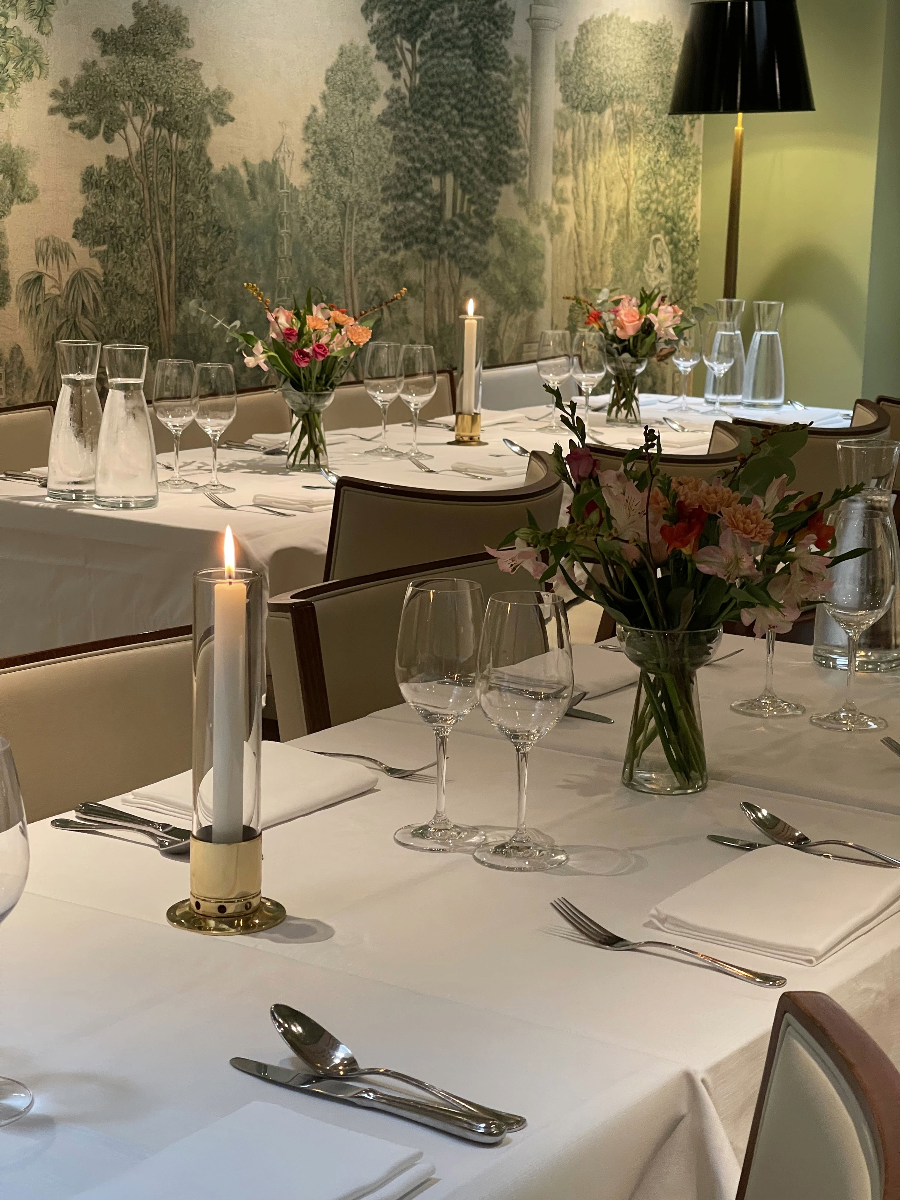 Company dinner atmosphere