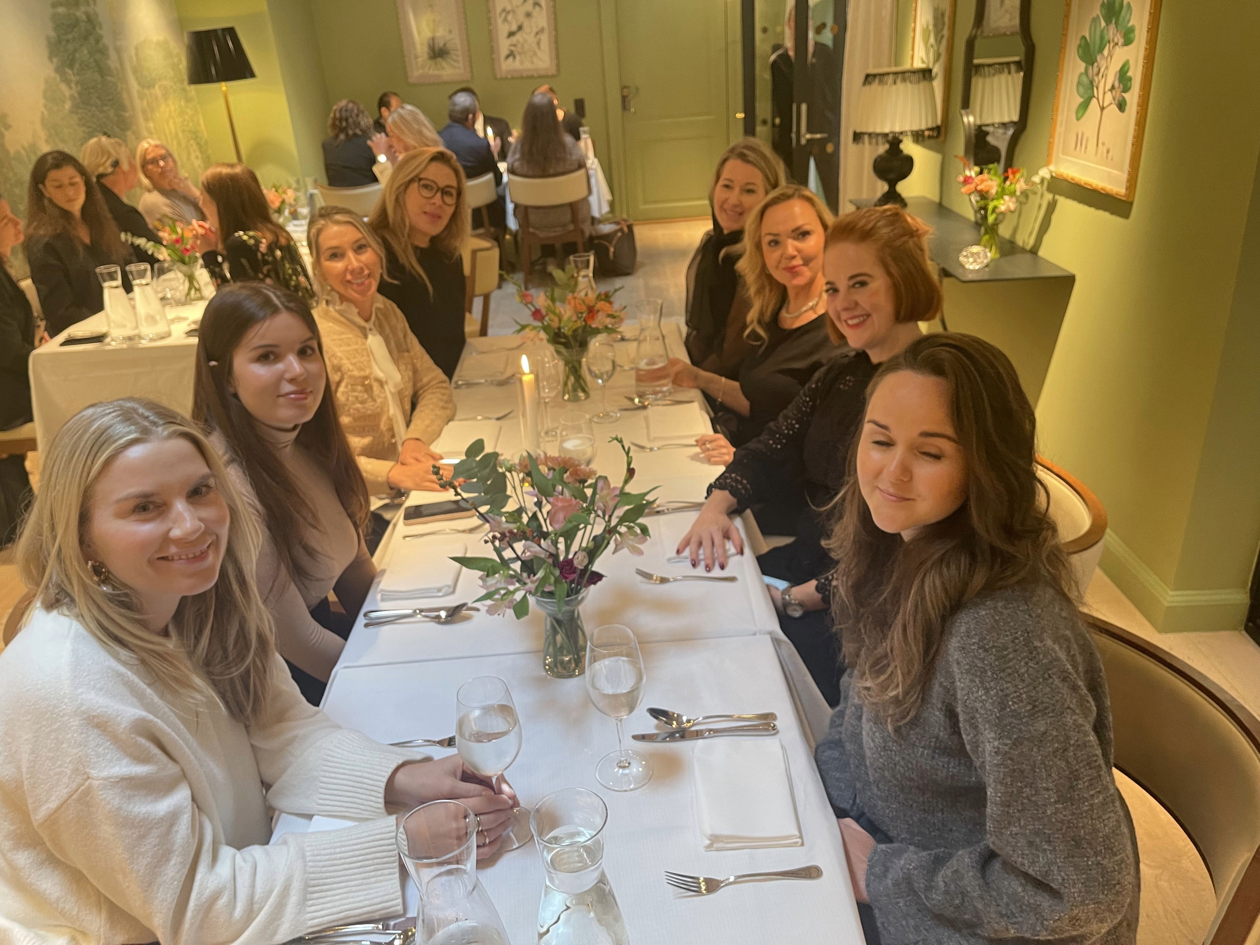 Company dinner event